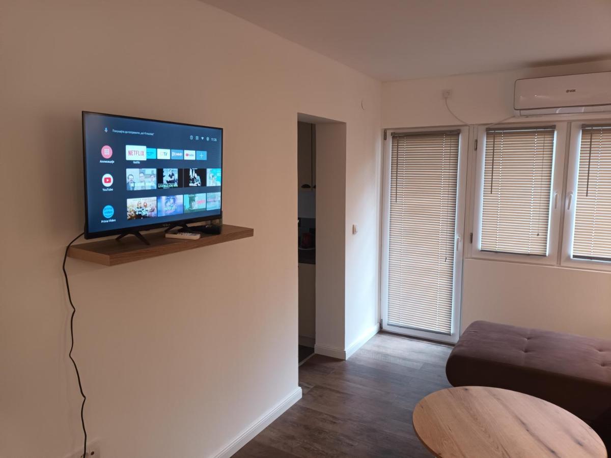 Aurora Appartement Belgrado Buitenkant foto